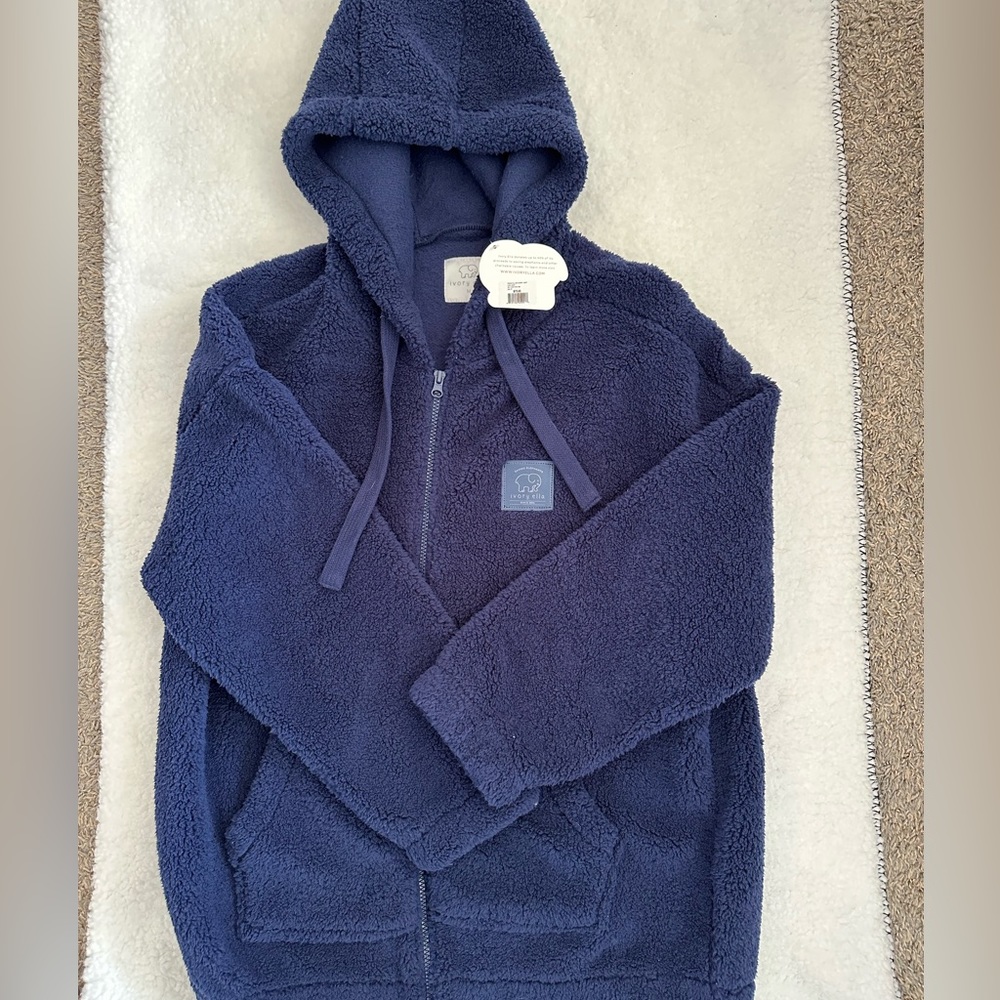 NWT Women’s Ivory Ella Sherpa Jacket